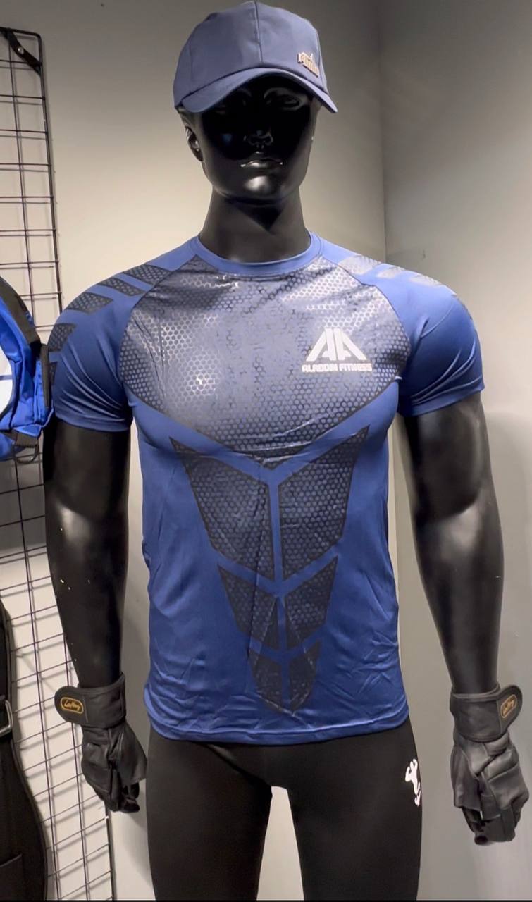 تشيرت و شورت عنكبوت