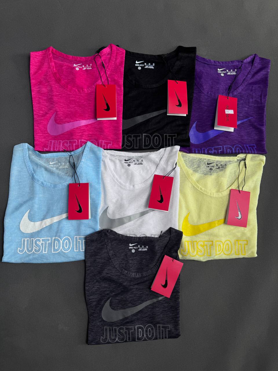 تشيرت خفيف قصير نايك