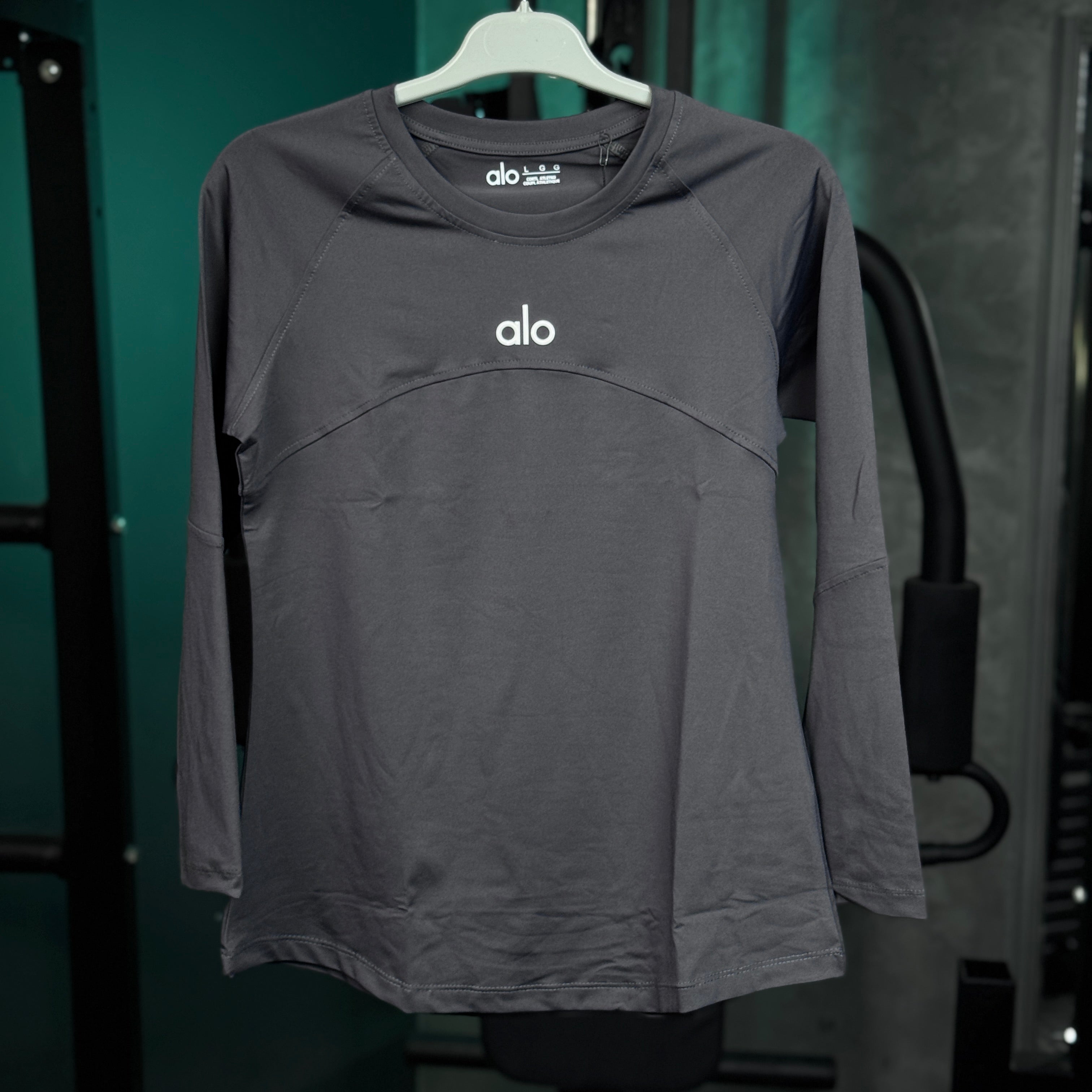 تشيرت الو ردن علامة وسط