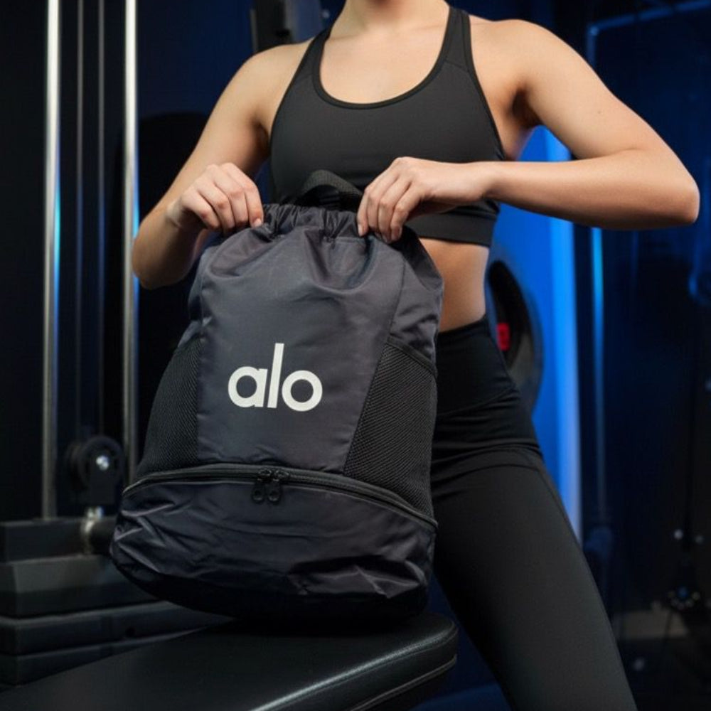 حقيبة ألو للجيم برباط - Alo Gym Bag