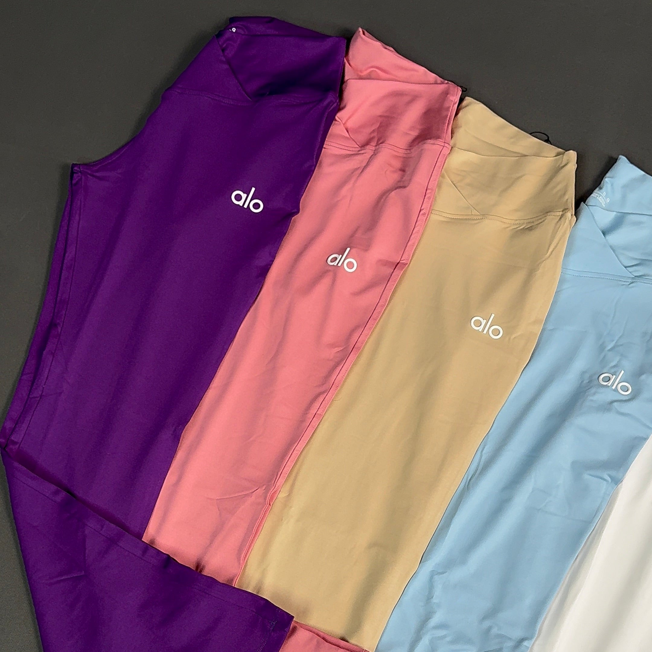 ستريج alo جارلس