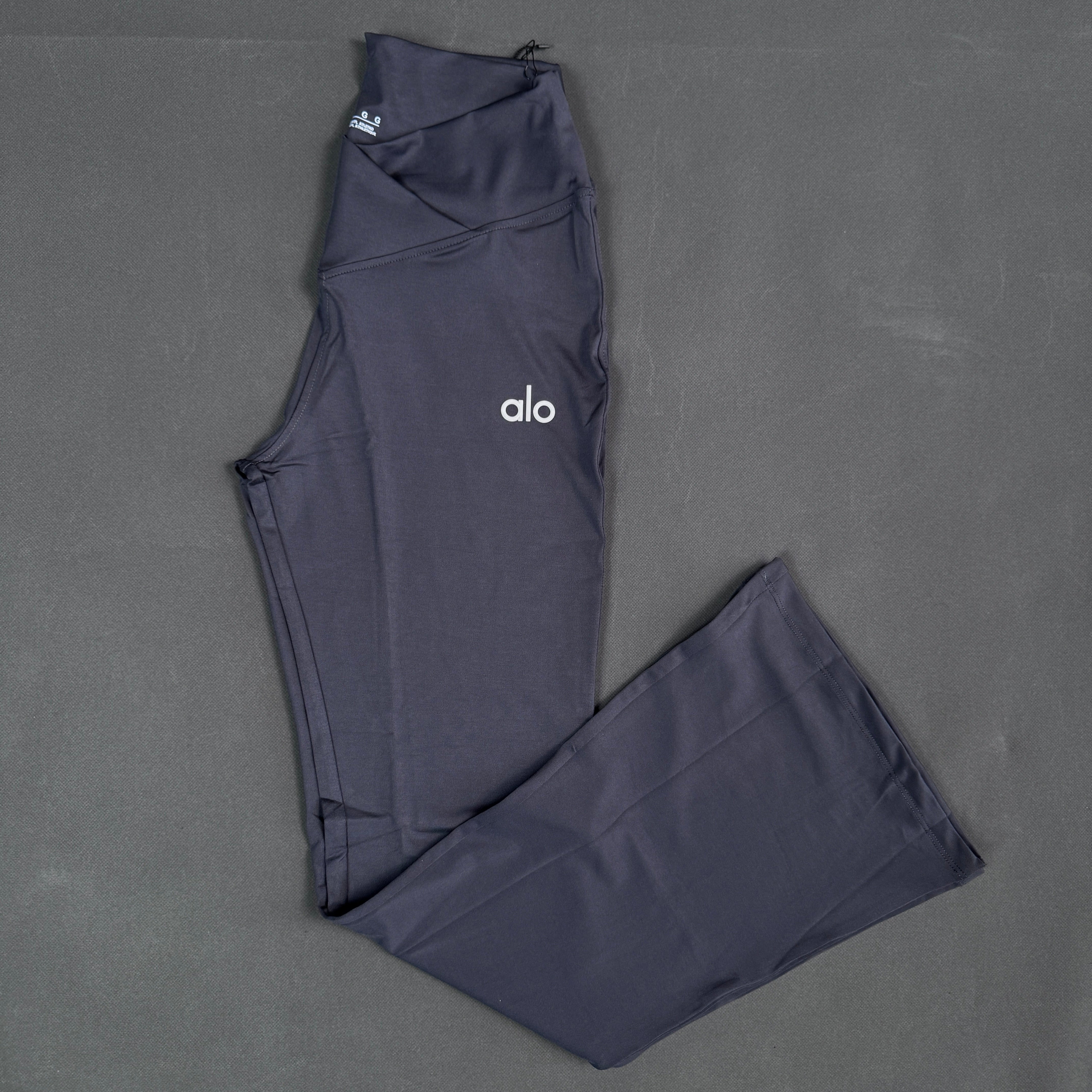 ستريج alo جارلس