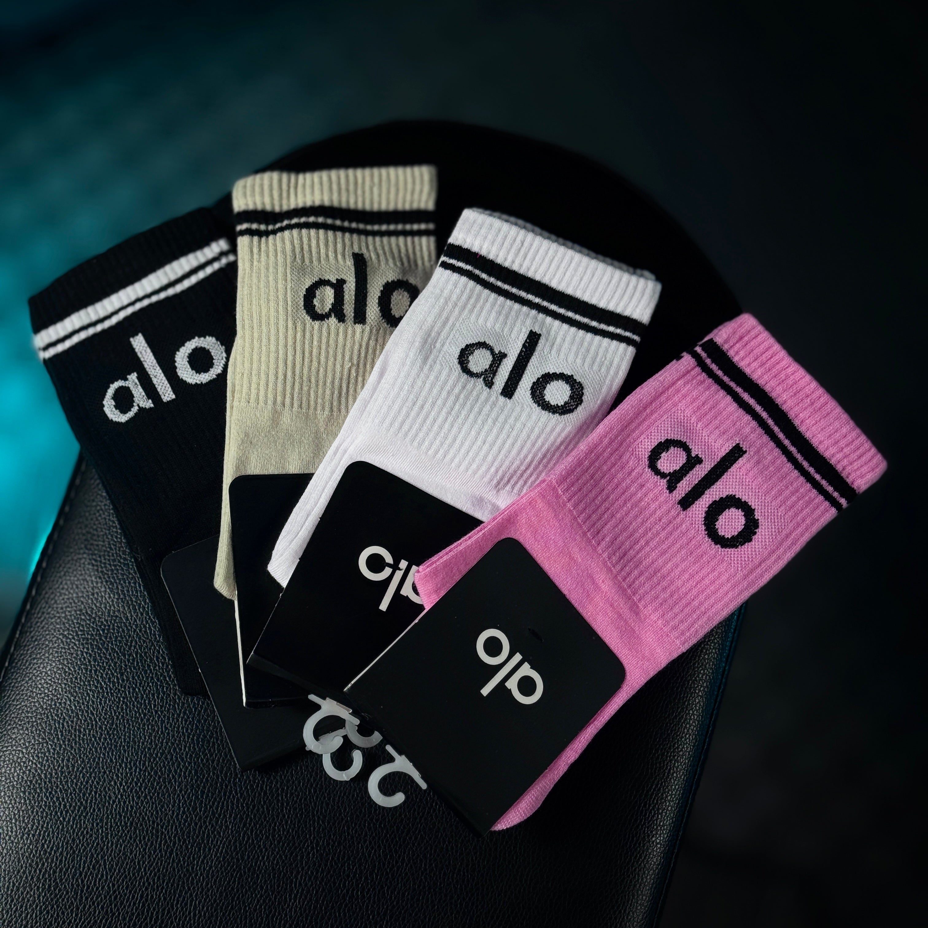 جواريب alo طويل