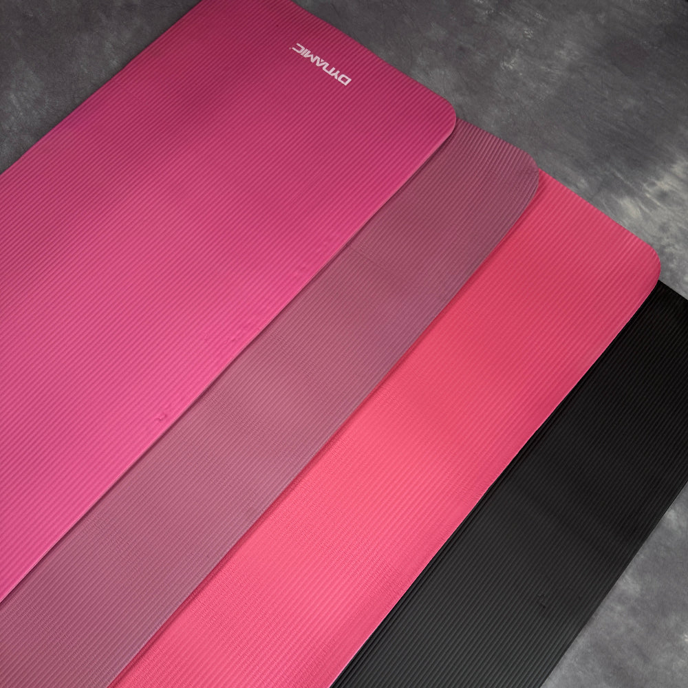 بساط يوغا وسط