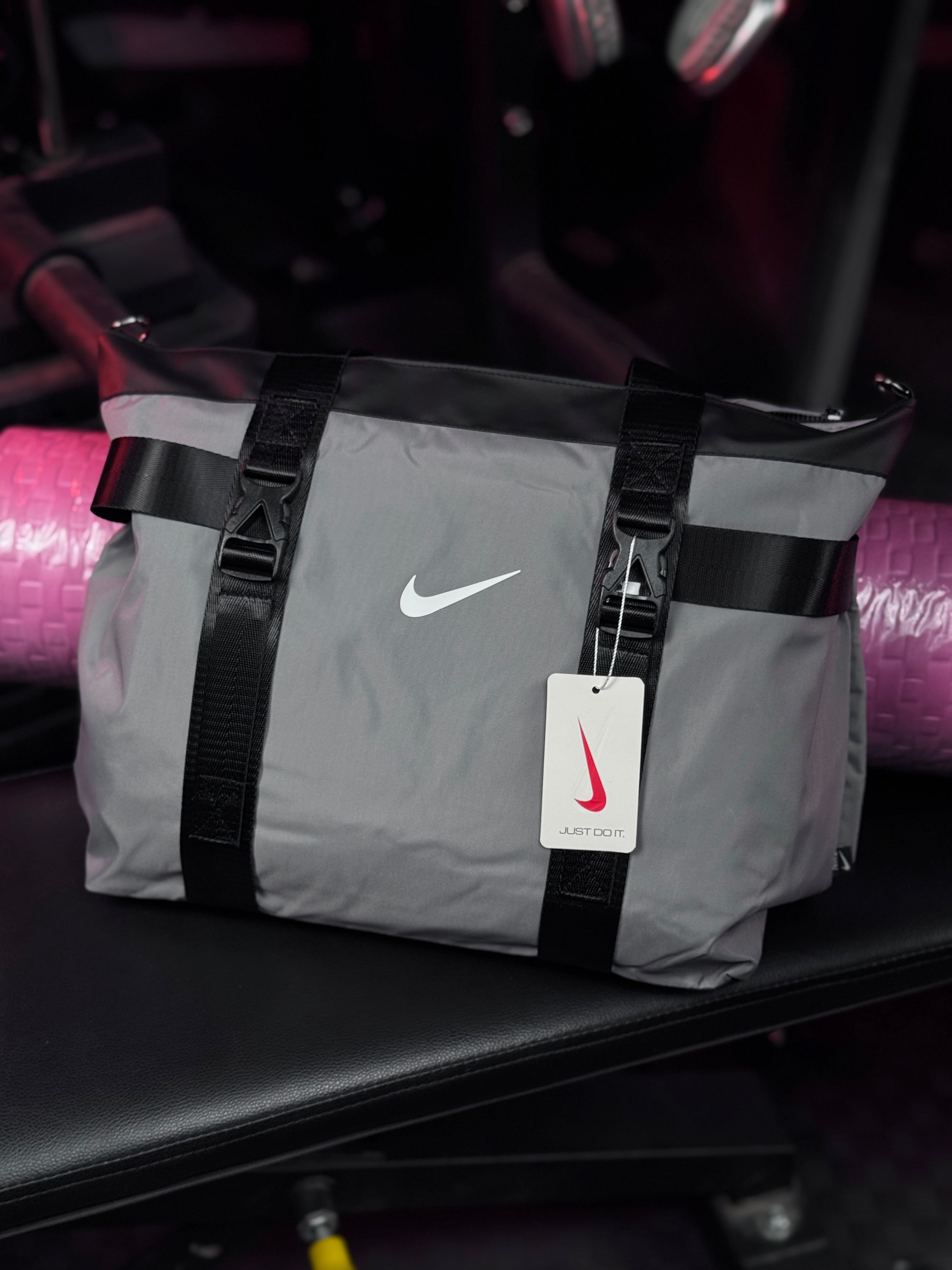 حقيبة حاملة بساط نايك ar