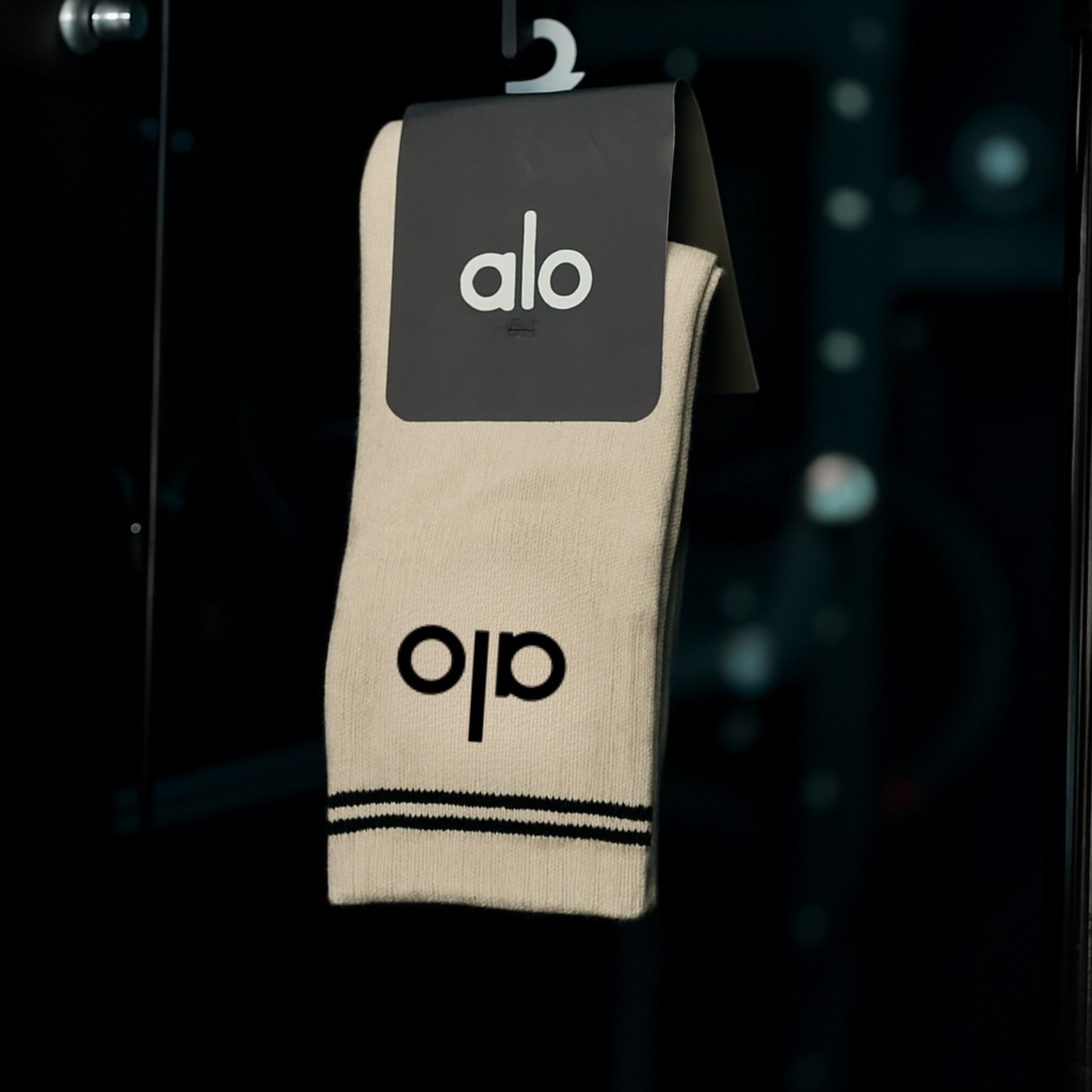 جواريب alo طويل