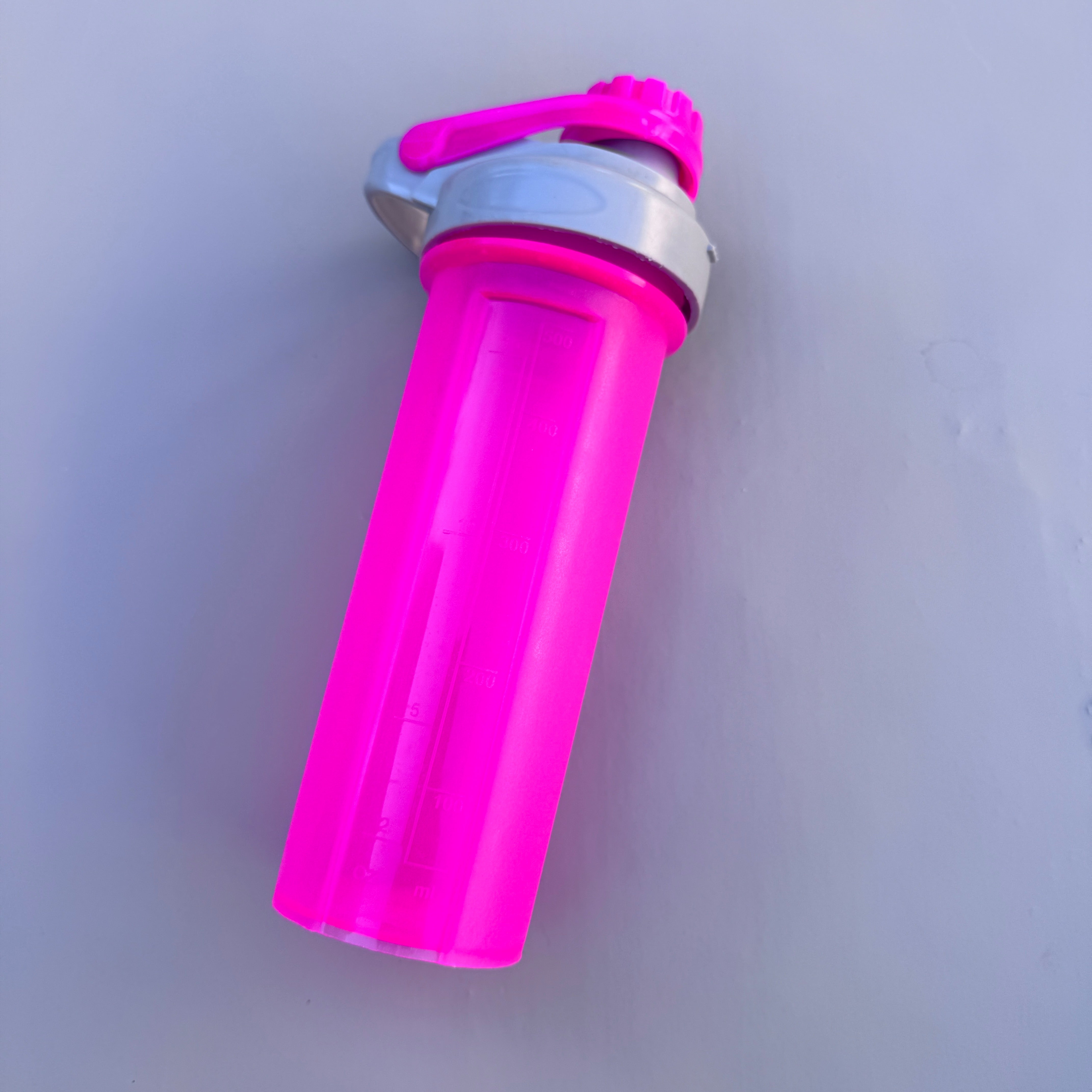 شيكر سادة قبق 600ml