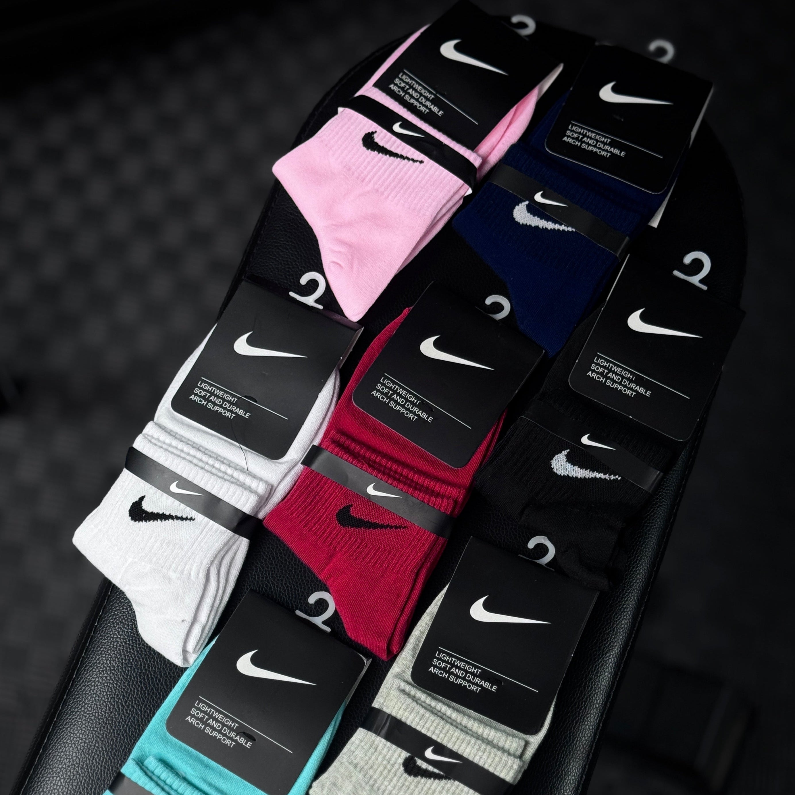 جواريب وسط نايك ar