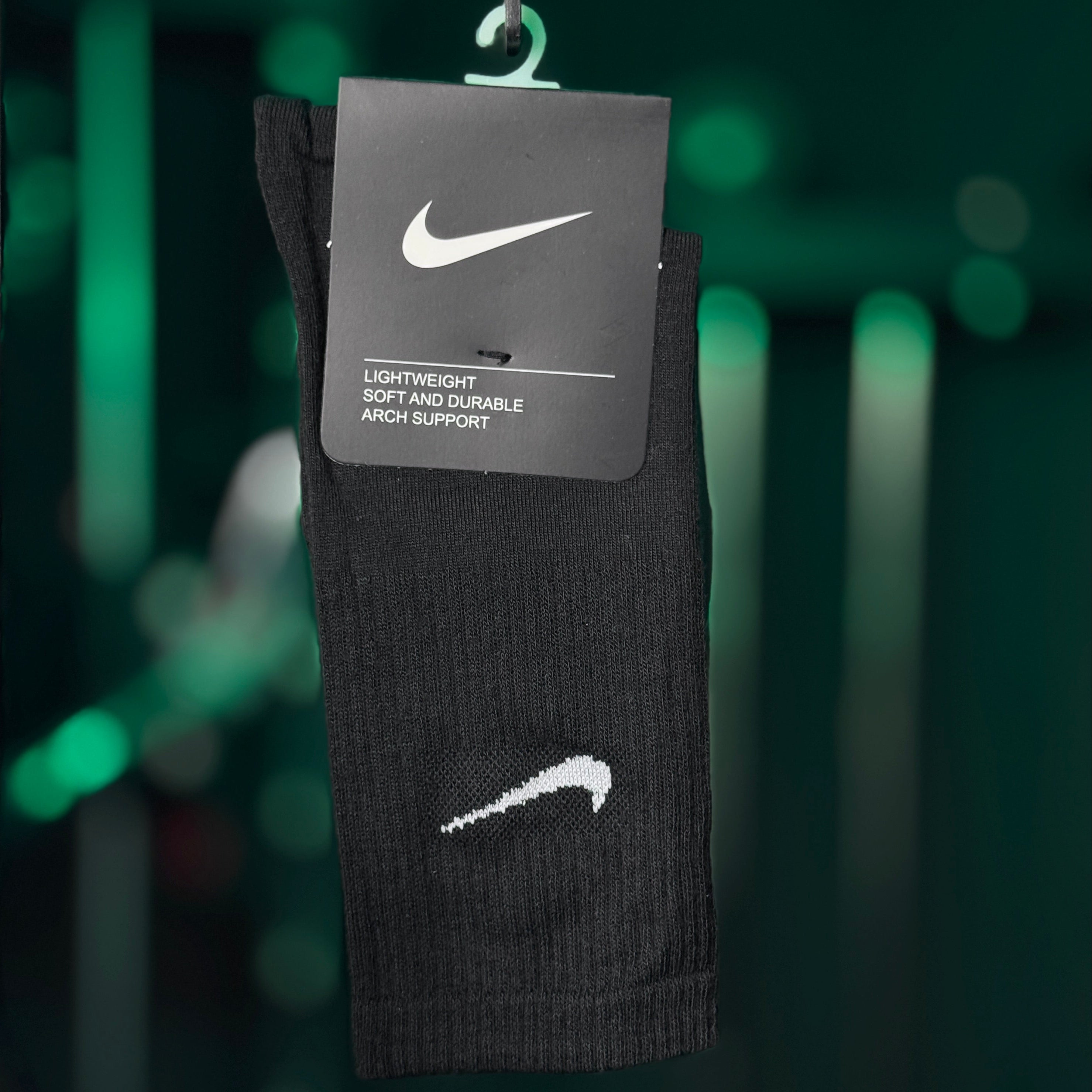 جواريب نايك طويل ar