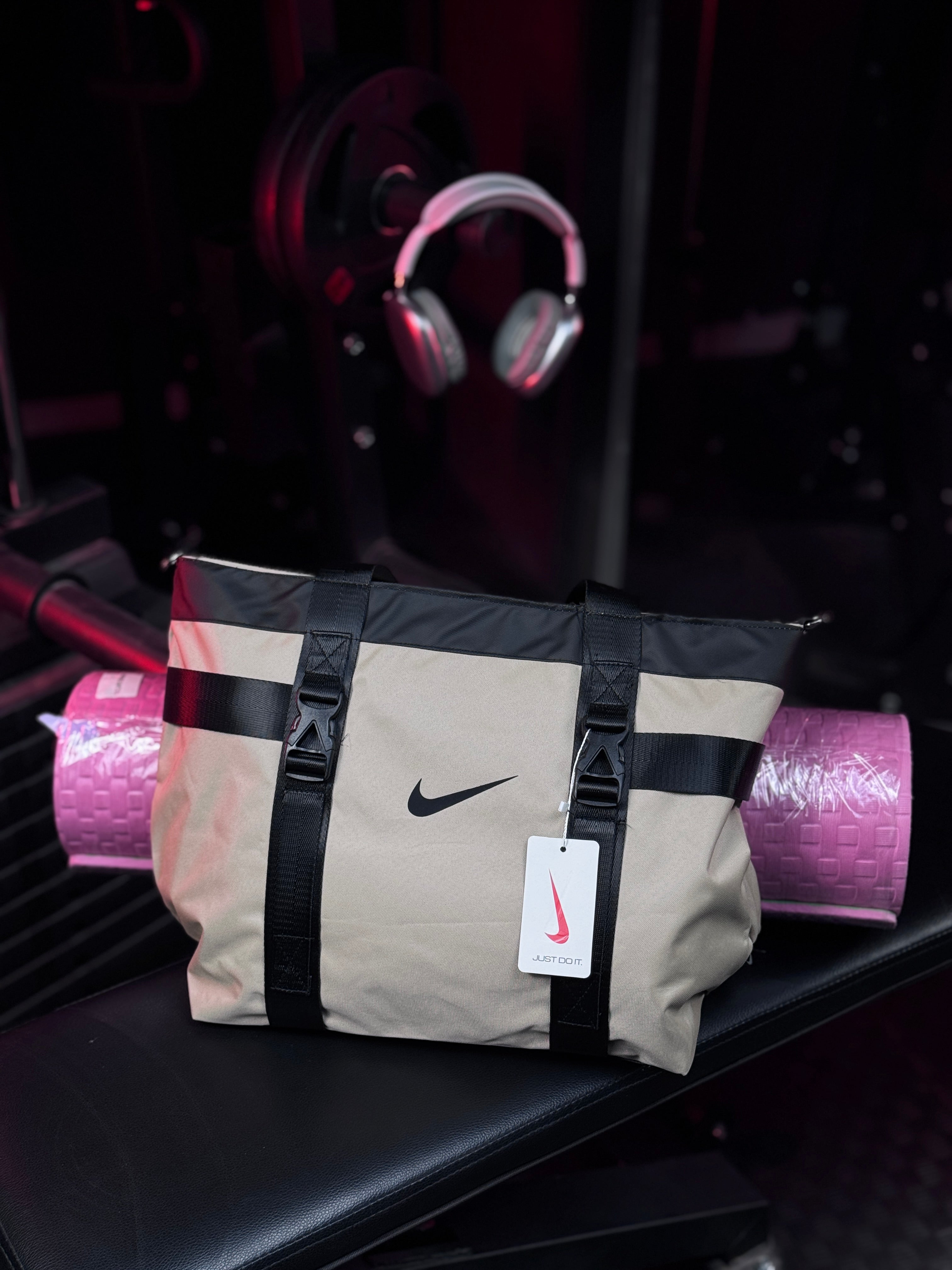 حقيبة حاملة بساط نايك ar