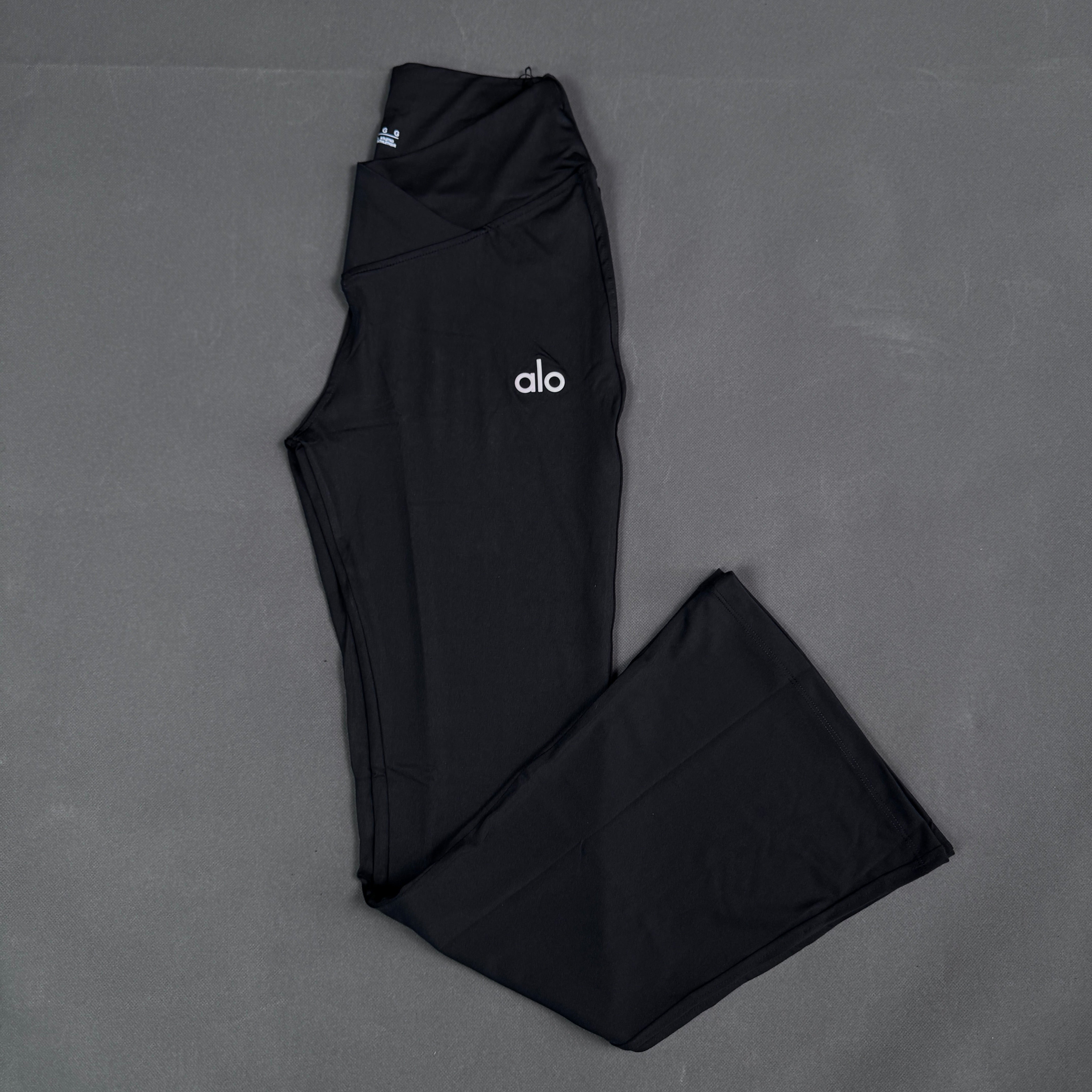 ستريج alo جارلس