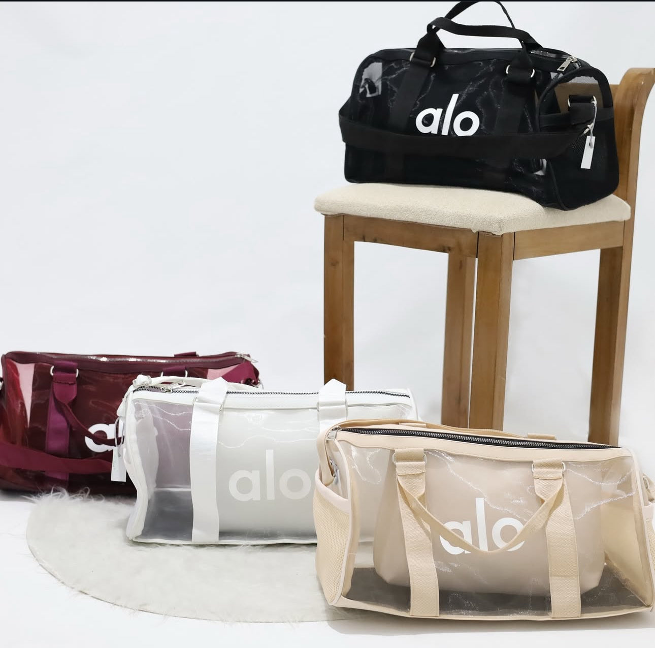 حقيبة alo شفاف