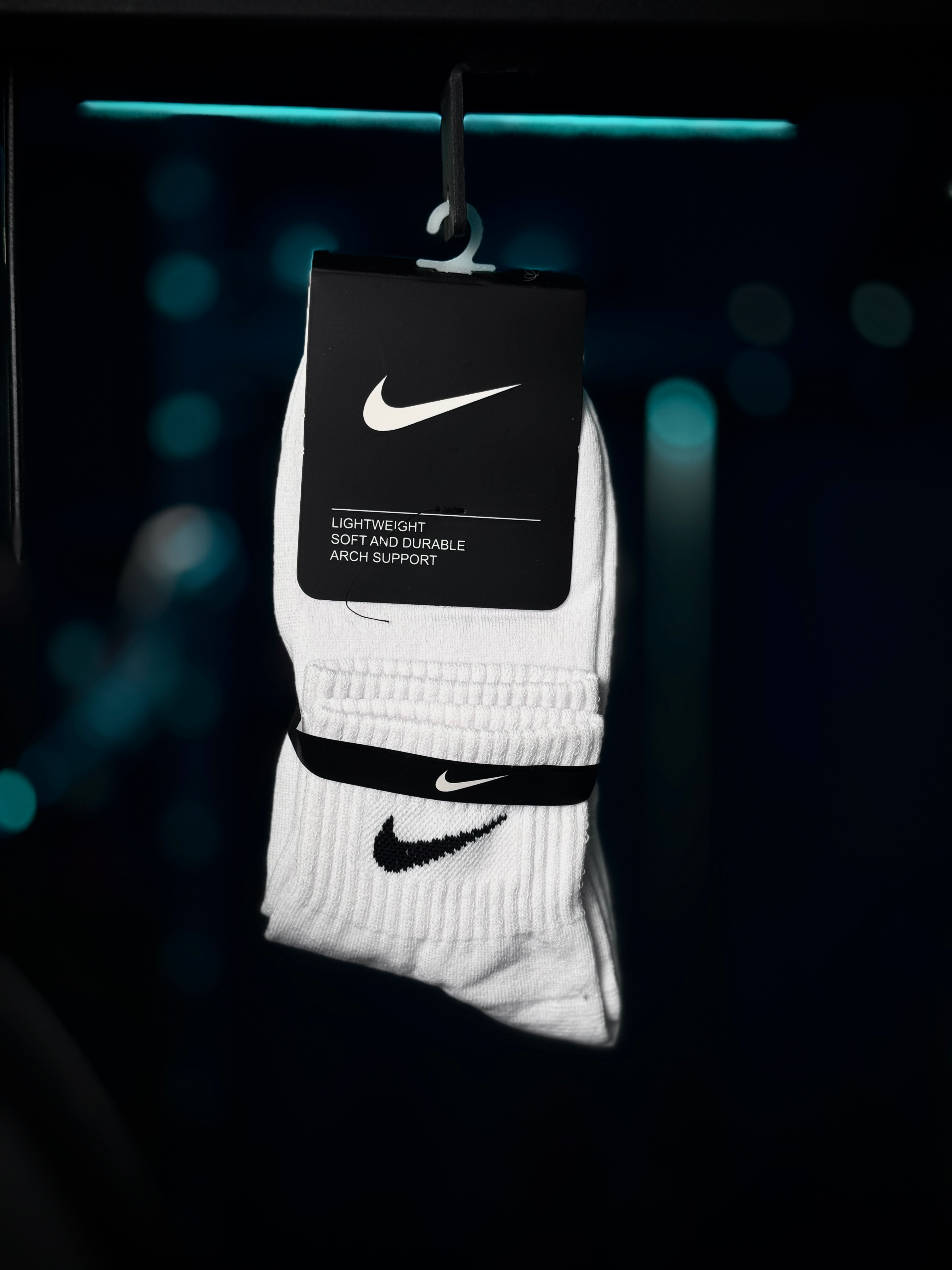 جواريب وسط نايك ar