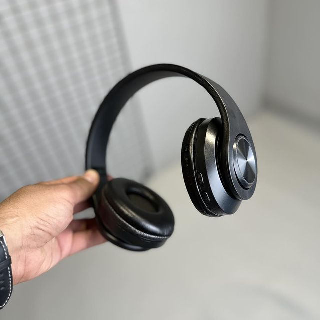 سماعة رأس LED