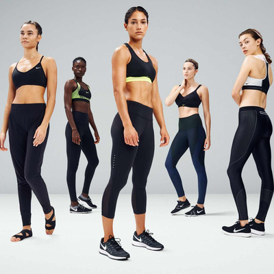 ملابس نسائية