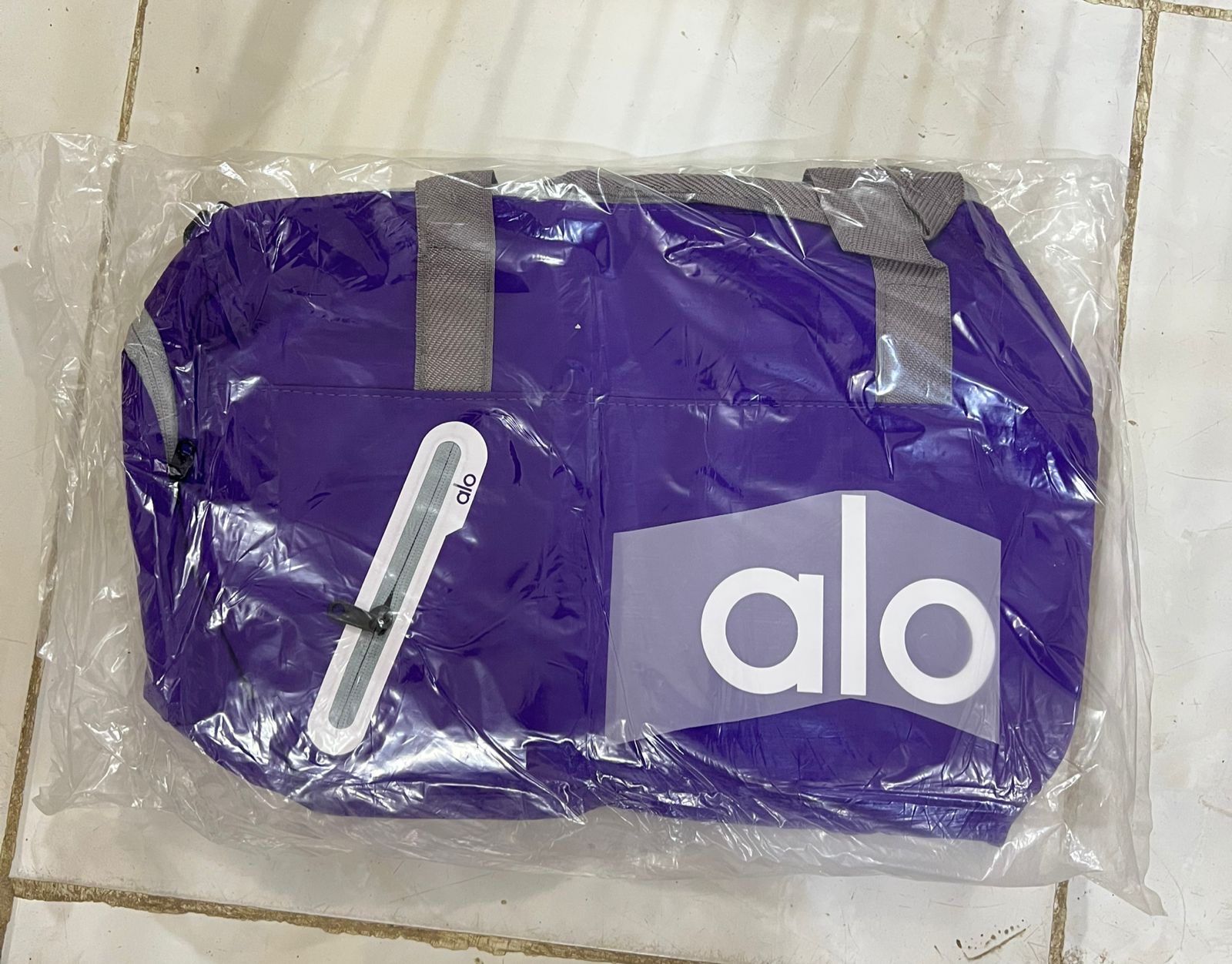 حقيبة alo وسط