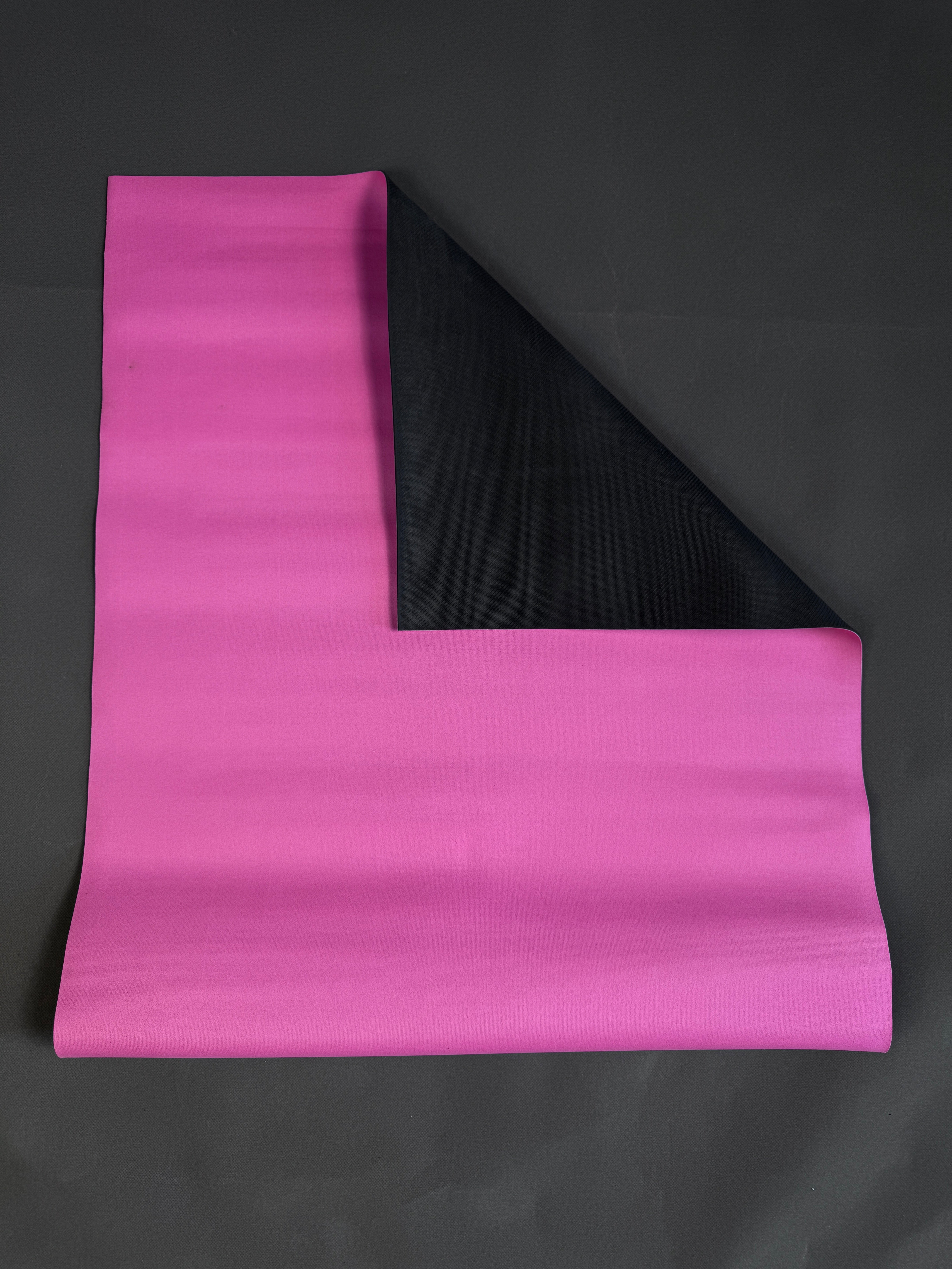 بساط كاربت جلد رياضي