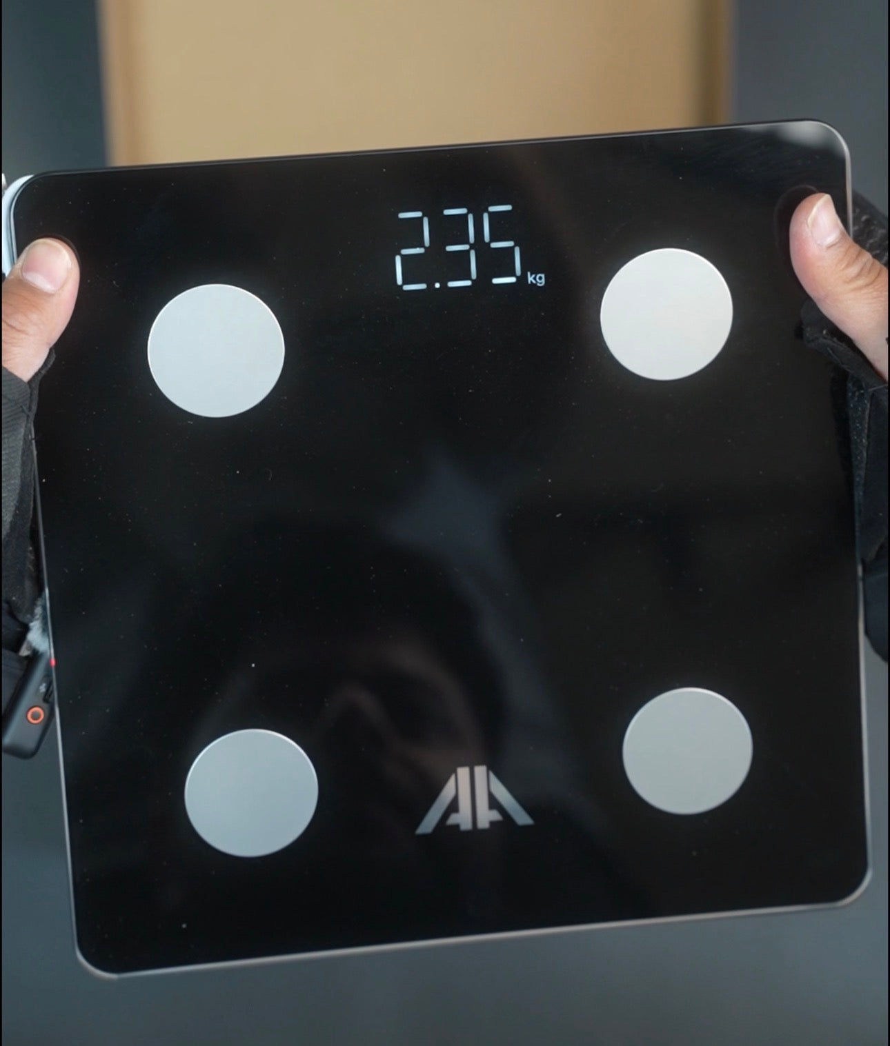 ميزان الأشخاص الذكي والمتطور