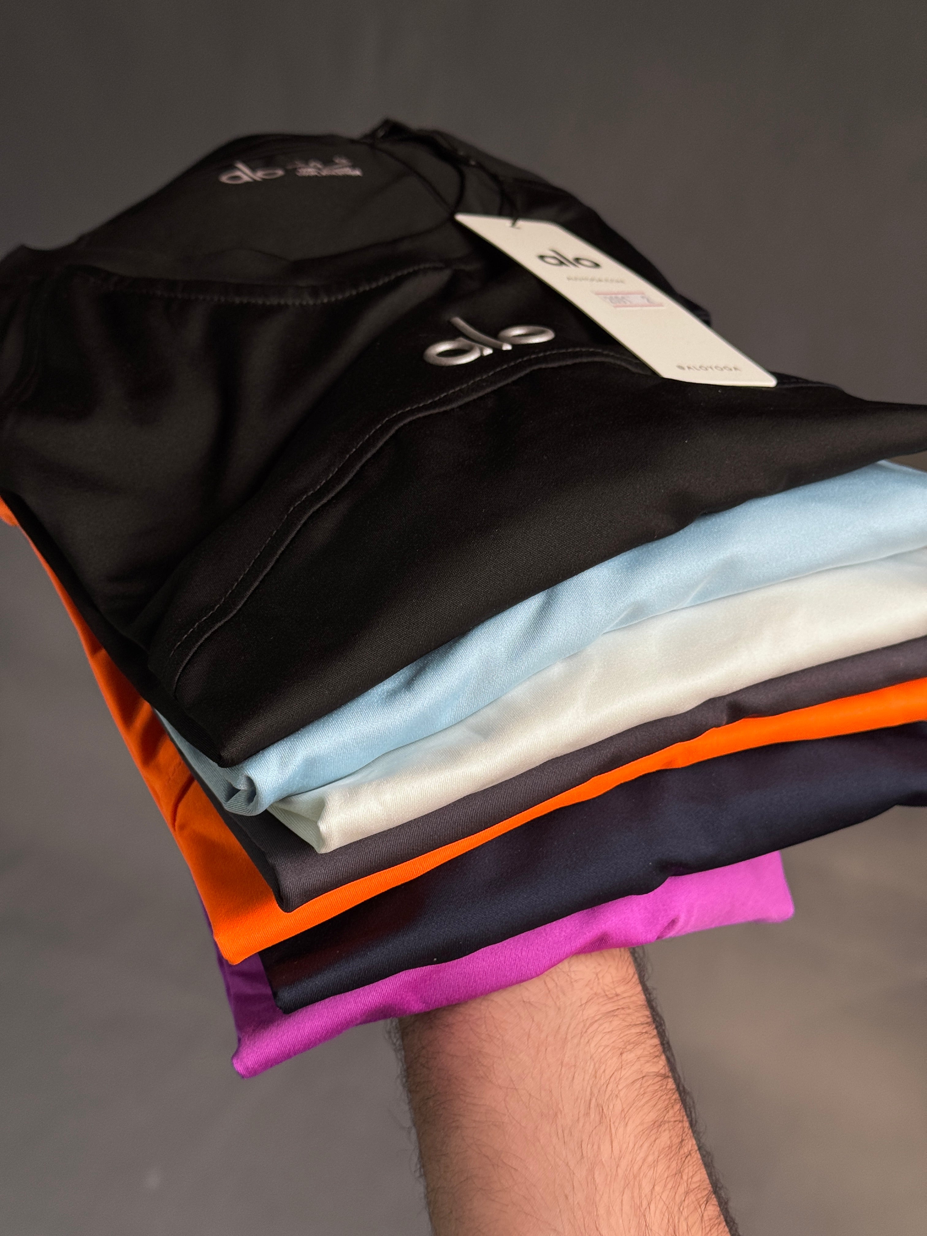 تشيرت الو ردن علامة وسط