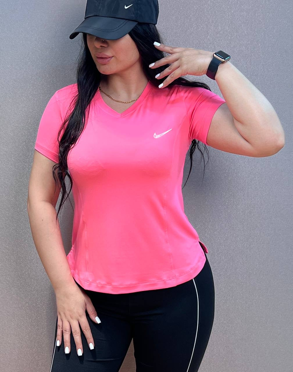 تشيرت نسائي ياخة سبعة
