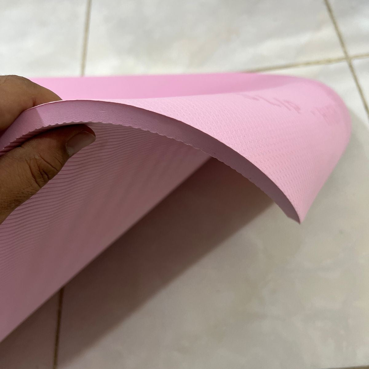 بساط يوغا بيضوي