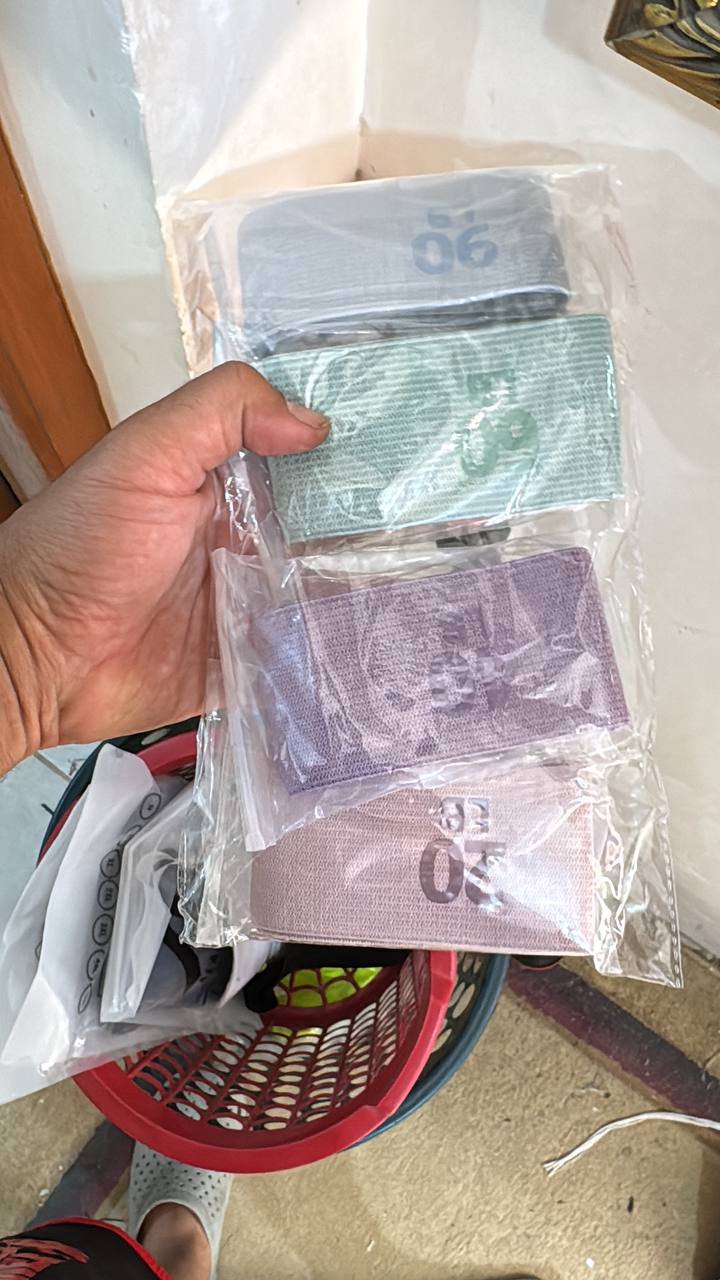 اشرطة كتانة رباعية